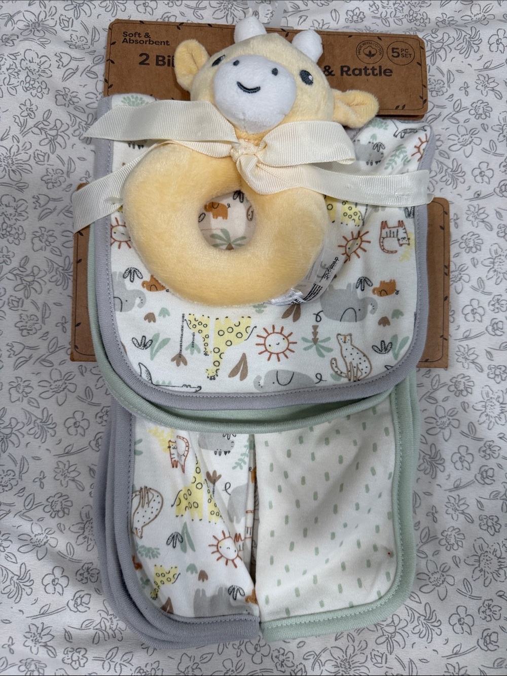 Baby Giraffe Ring Rattle & Bib Set - Yellow/Gray